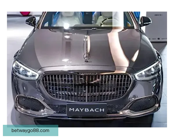 詹姆斯定制迈巴赫S680豪华亮相专属Logo细节展现极致奢华